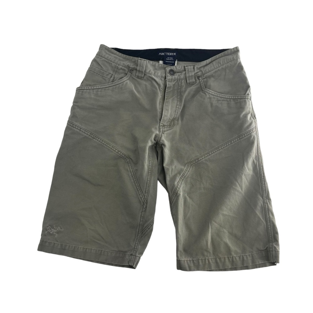 Arcteryx Shorts Mens 30 Tan Khaki Carpenter Outdoor Hiking Bermuda 13” Inseam